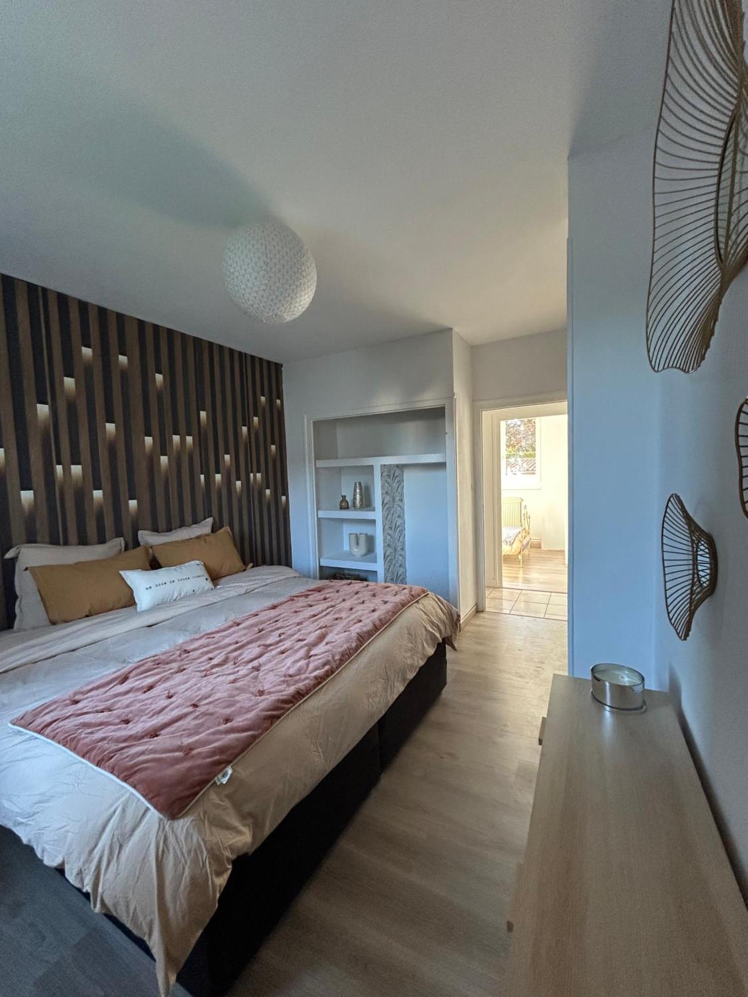 Home Lyla Ντιζόν Εξωτερικό φωτογραφία